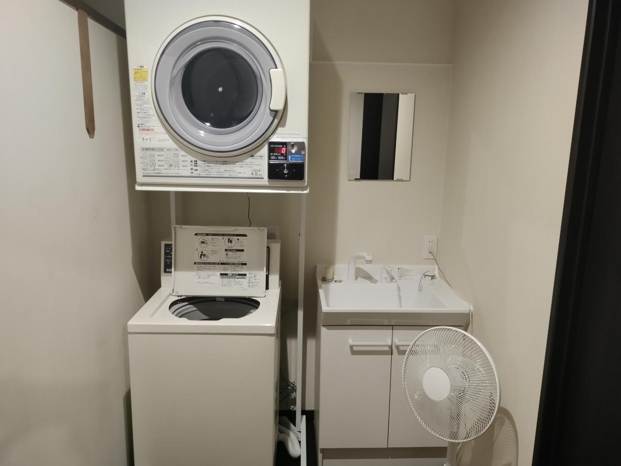 Backpackers Kur Guesthouse Asahirou 旅人湯治客舎朝日楼 Kaga  Eksteriør billede